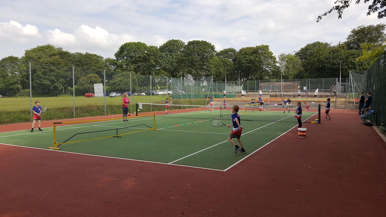 Whitkirk Tennis Club
